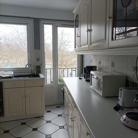 Joli Appartement Type 5 En Centre Ville Châteauroux Eksteriør billede